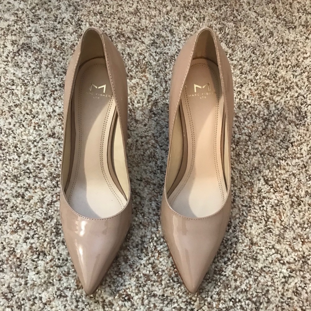 NWT Nude Pumps